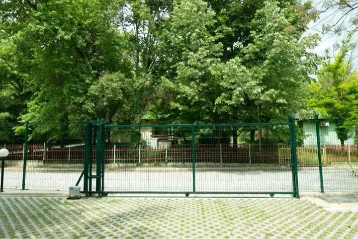Holiday home Garden Appartment Fichoza 3 - 80M From The Sea Varna